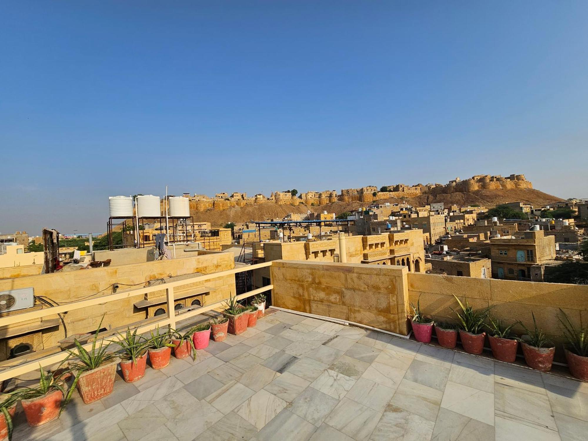 ג'איסלמר Hotel Royal Haveli מראה חיצוני תמונה