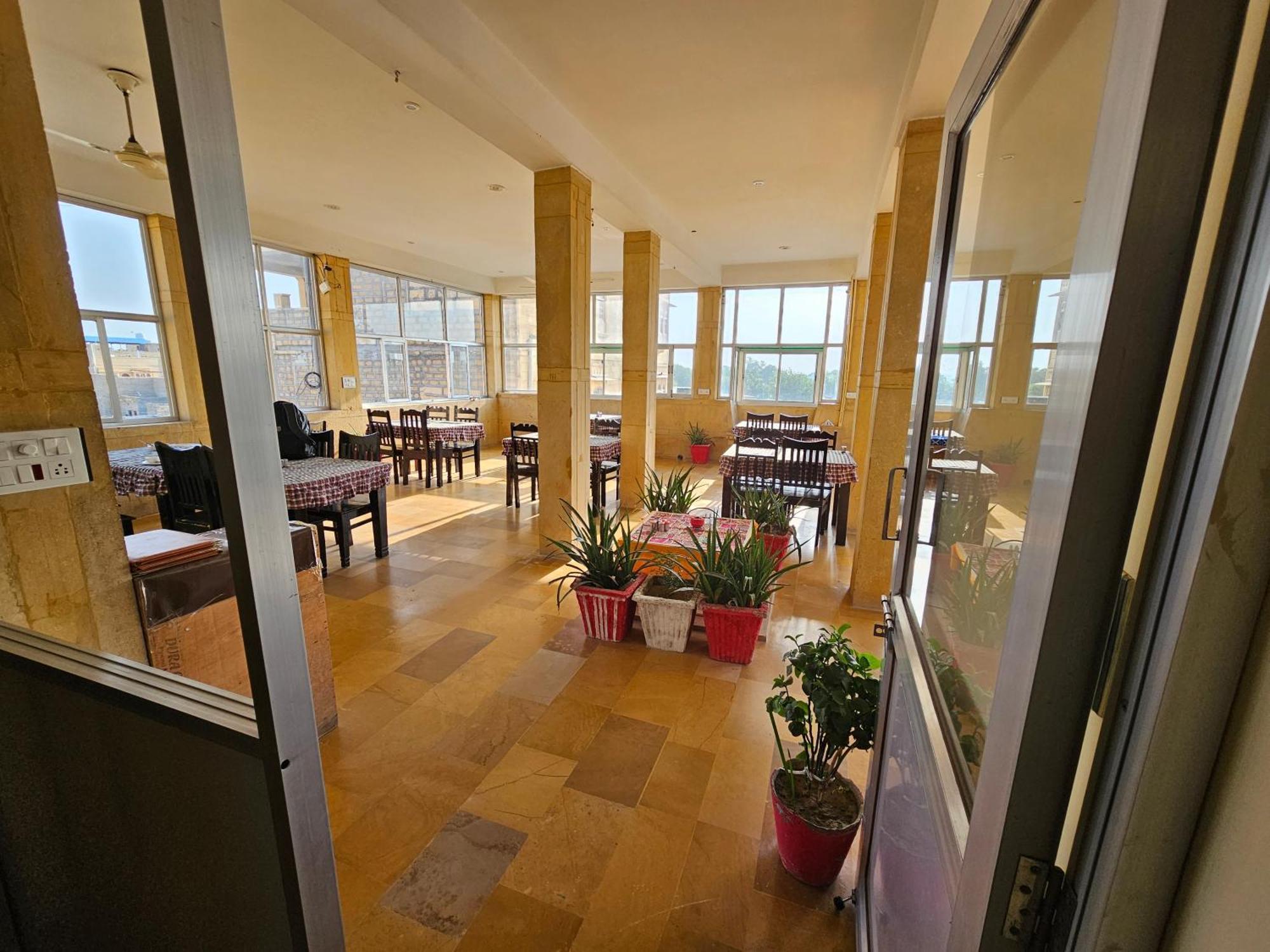 ג'איסלמר Hotel Royal Haveli מראה חיצוני תמונה