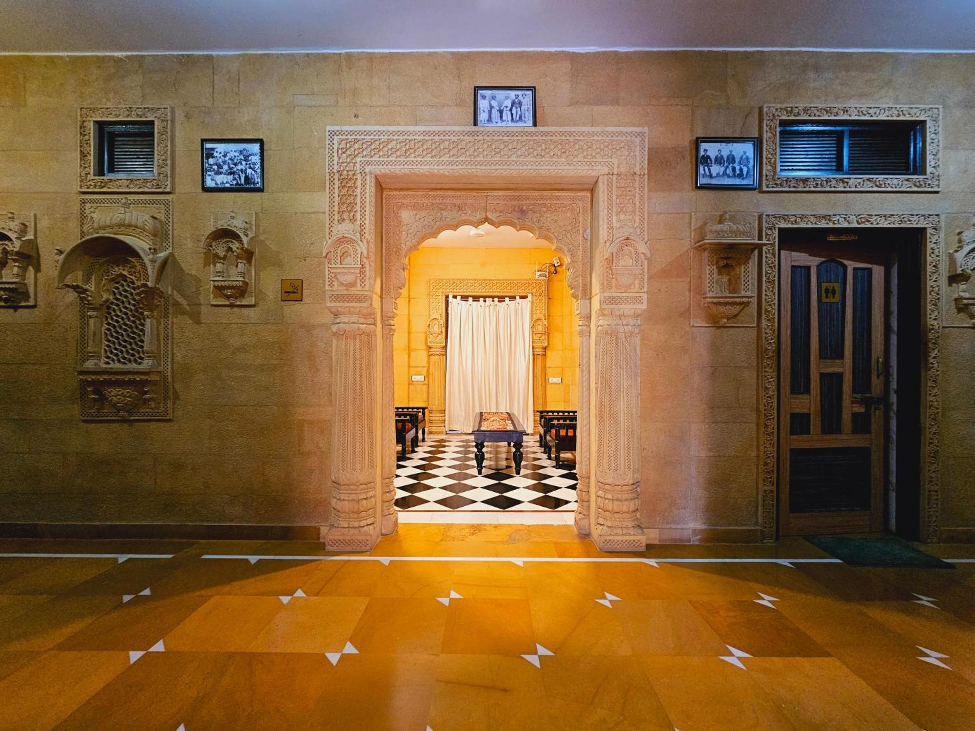 ג'איסלמר Hotel Royal Haveli מראה חיצוני תמונה