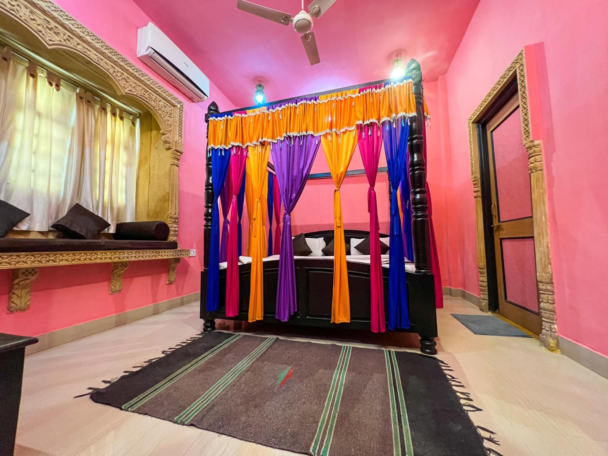 ג'איסלמר Hotel Royal Haveli מראה חיצוני תמונה